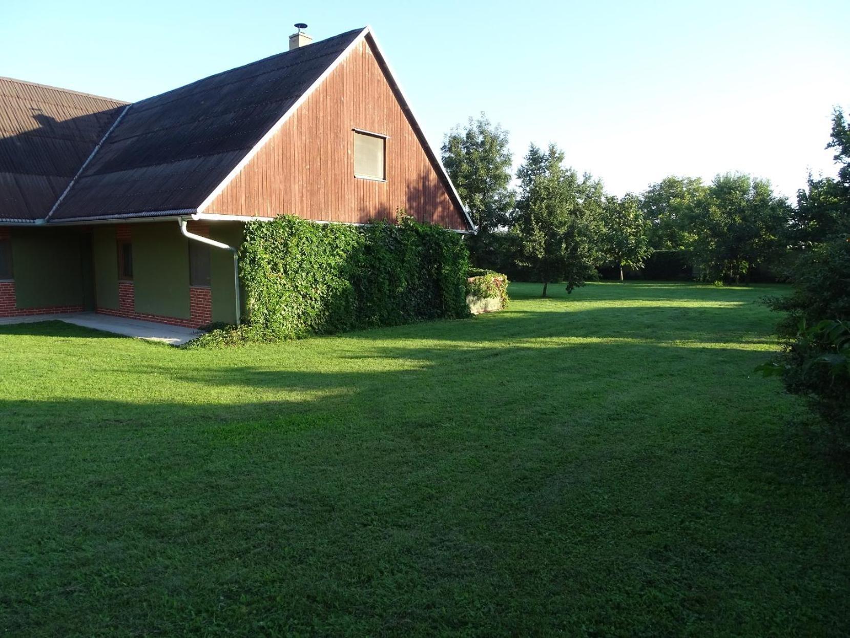 Penzion Pod Vapenkami Strážnice Exteriör bild