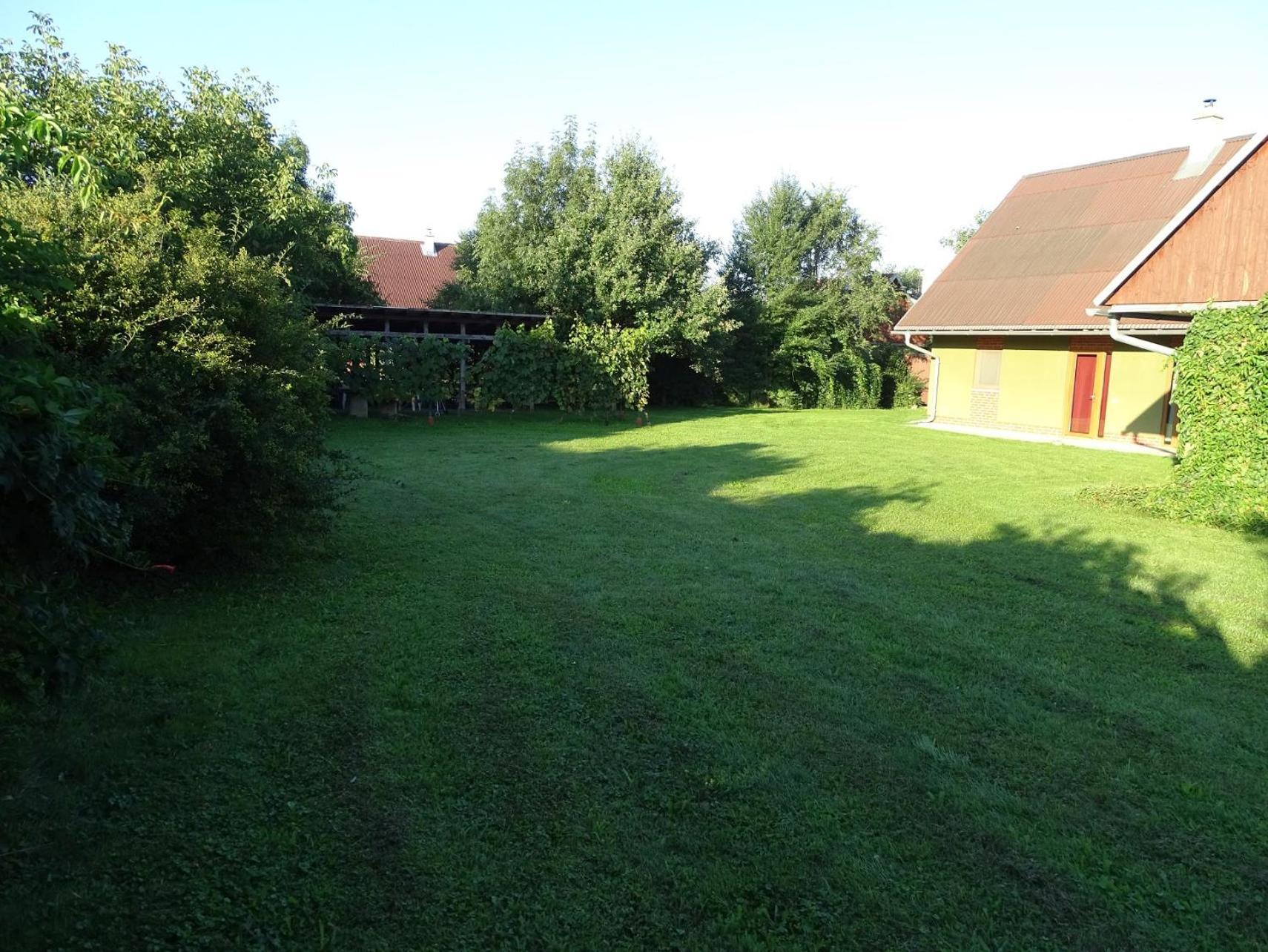 Penzion Pod Vapenkami Strážnice Exteriör bild